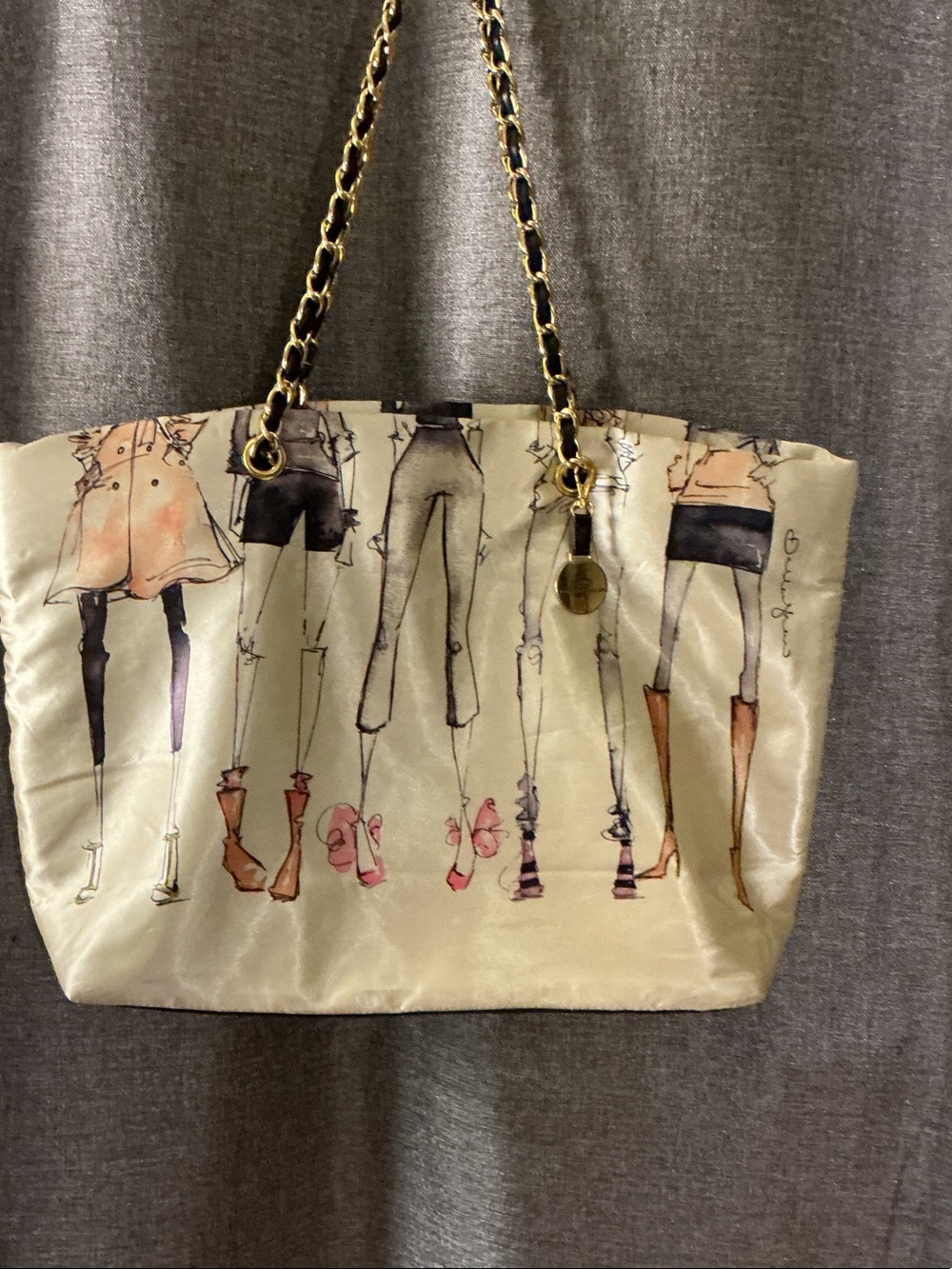 DSW Cream Fashion-Illustration Chain-Handle Tote